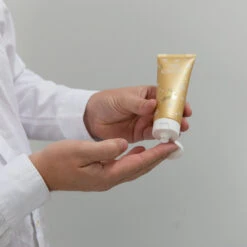 Pflegetube "Frohe Weihnachten" - 75 Ml Handcreme -KleineGeschen Geschaft 4wt92 46 0019EXzVFinb5DU9W