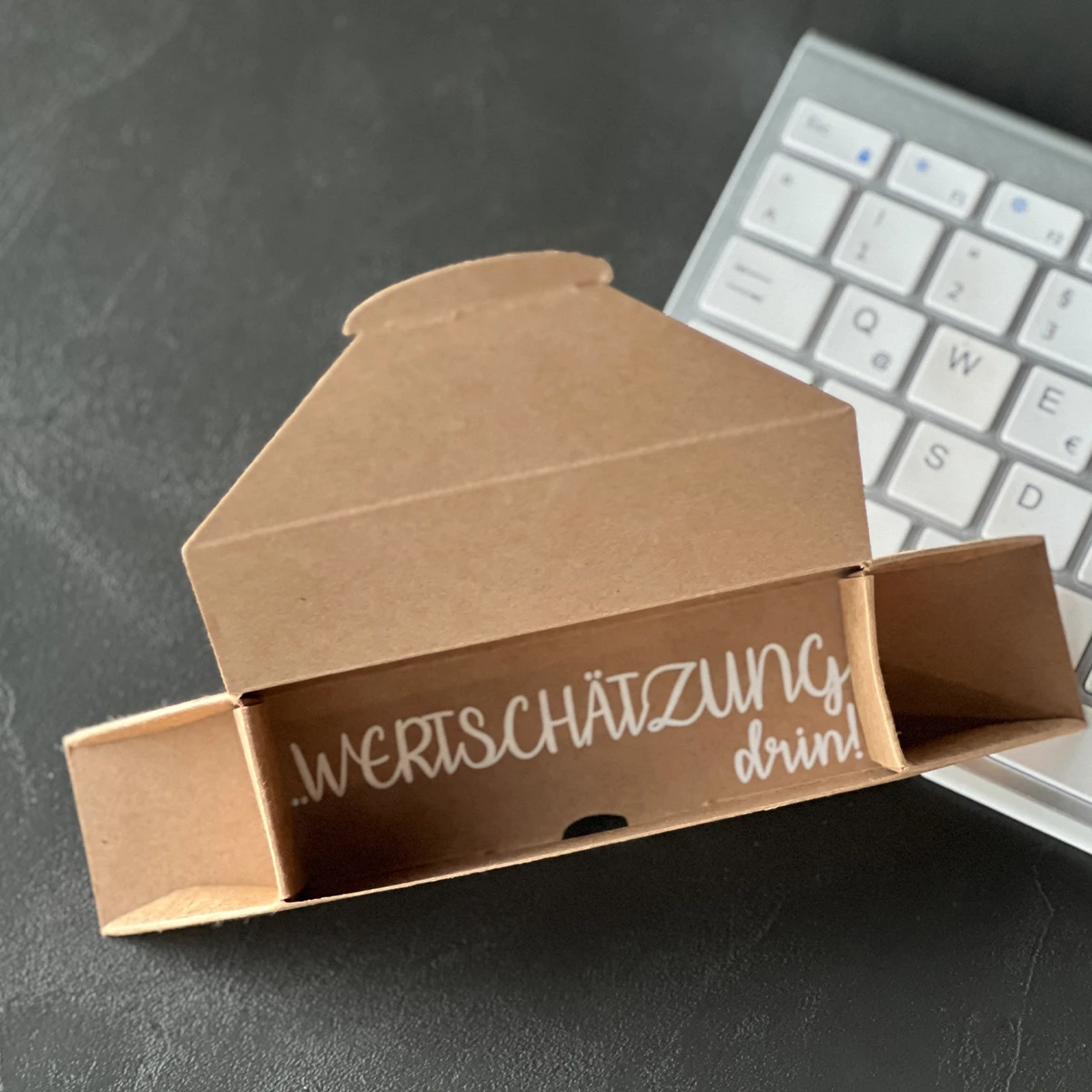 "Happy Nikolaus" - Lindt 4 "Happy Nikolaus" - Lindt – Bild 4