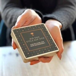 Geschenkdose "Stolz Auf Dich" - Manner -KleineGeschen Geschaft WP13156 Geschenkdose Stolz auf Dich Manner 4 87402