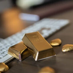 Du Bist Gold Wert – Lindt Goldbarren -KleineGeschen Geschaft osterprodukte 1200x1200 56cs7qhLkK0xI58